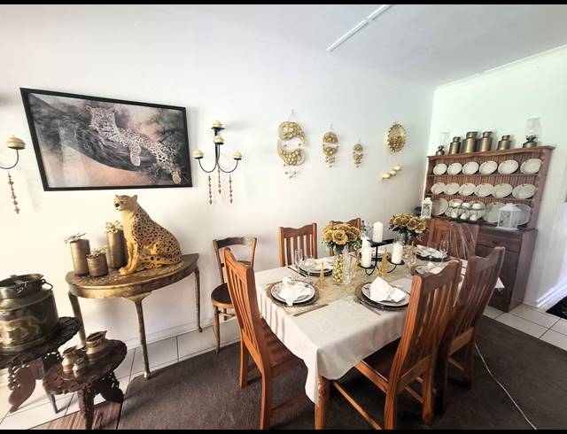 2 BEDROOM TOWNHOUSE FOR SALE IN UVONGO
